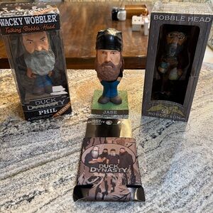 Duck Dynasty Bobblehead Set & Can Cooler
